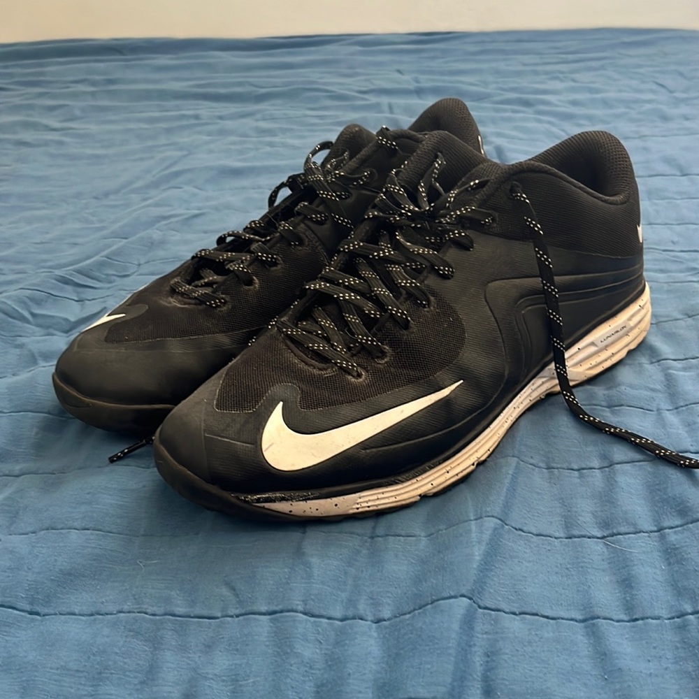 Nike MVP Baseball Trainers